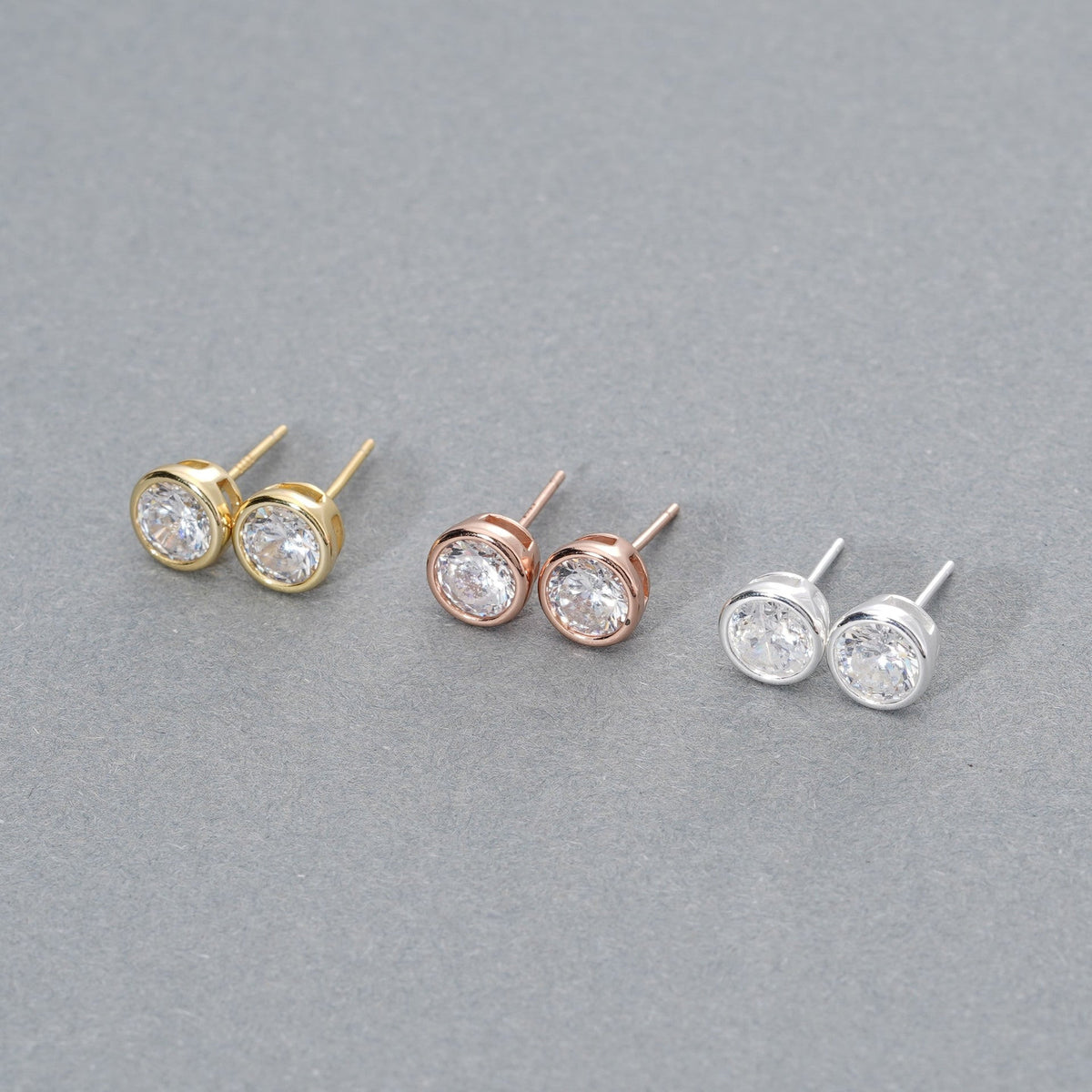 925 sterling silver earrings with sparkling zirconium