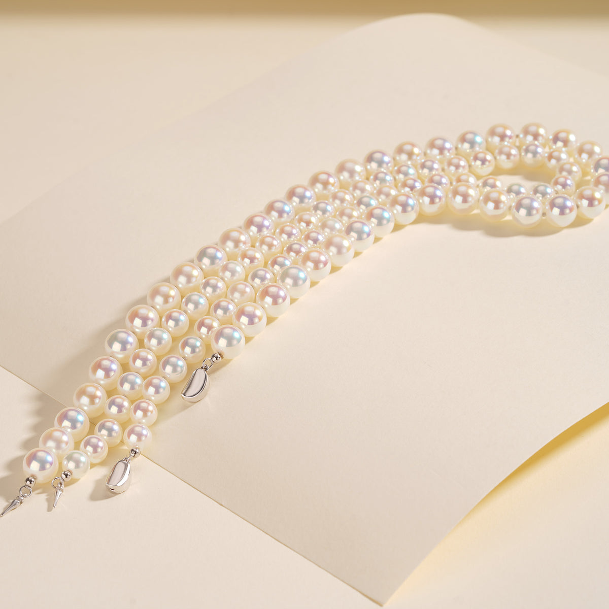 925 Sterling Silver Ingot Buckle Necklace with Iridescent Pearl