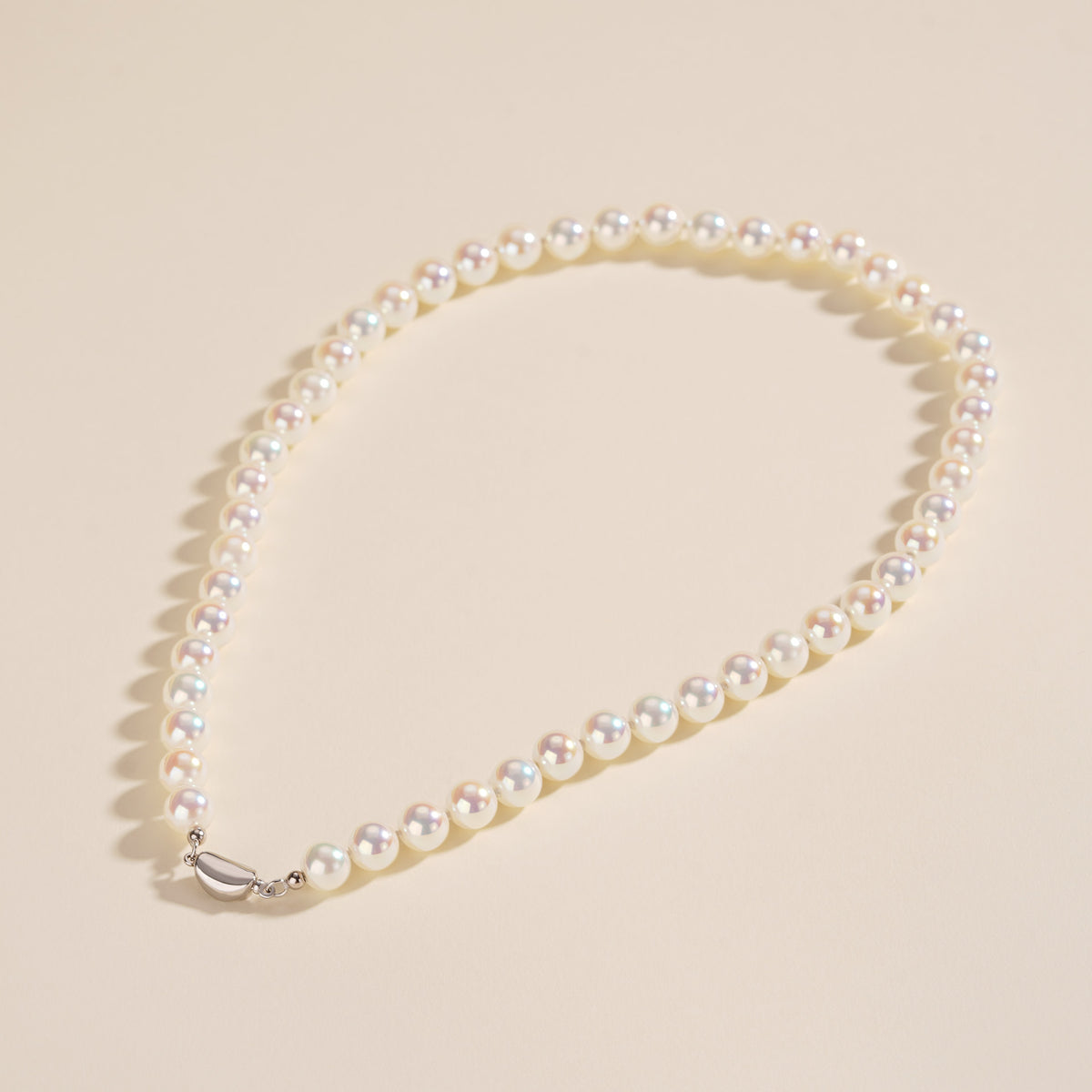 925 Sterling Silver Ingot Buckle Necklace with Iridescent Pearl