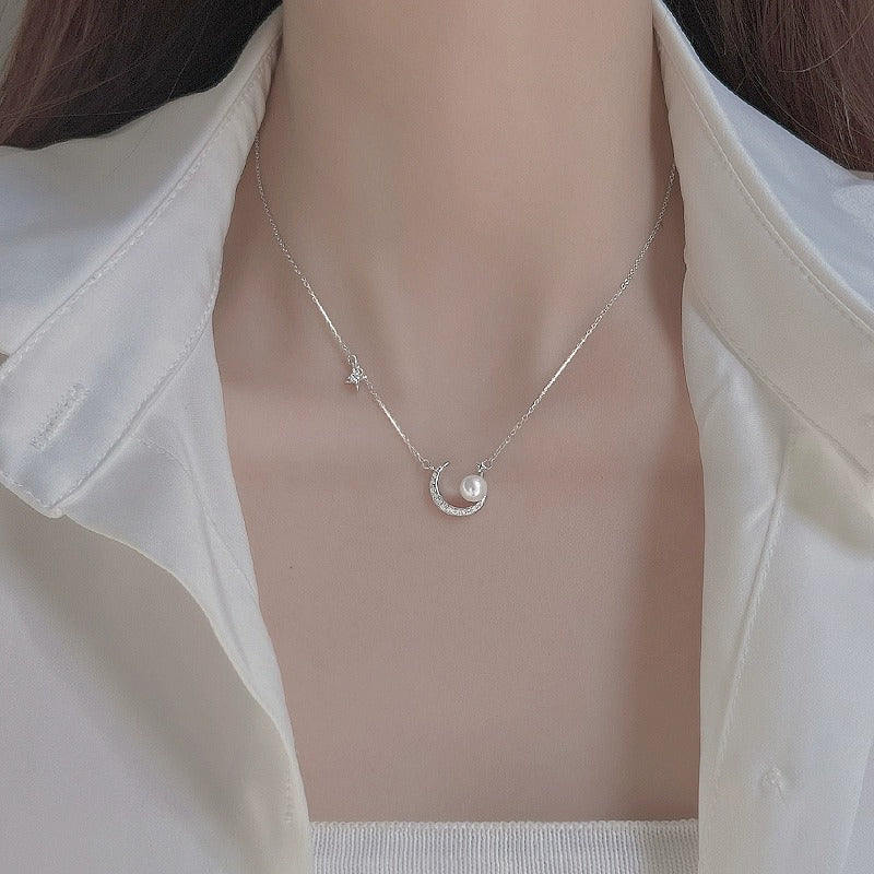 925 sterling silver moon pendant necklace - silvery
