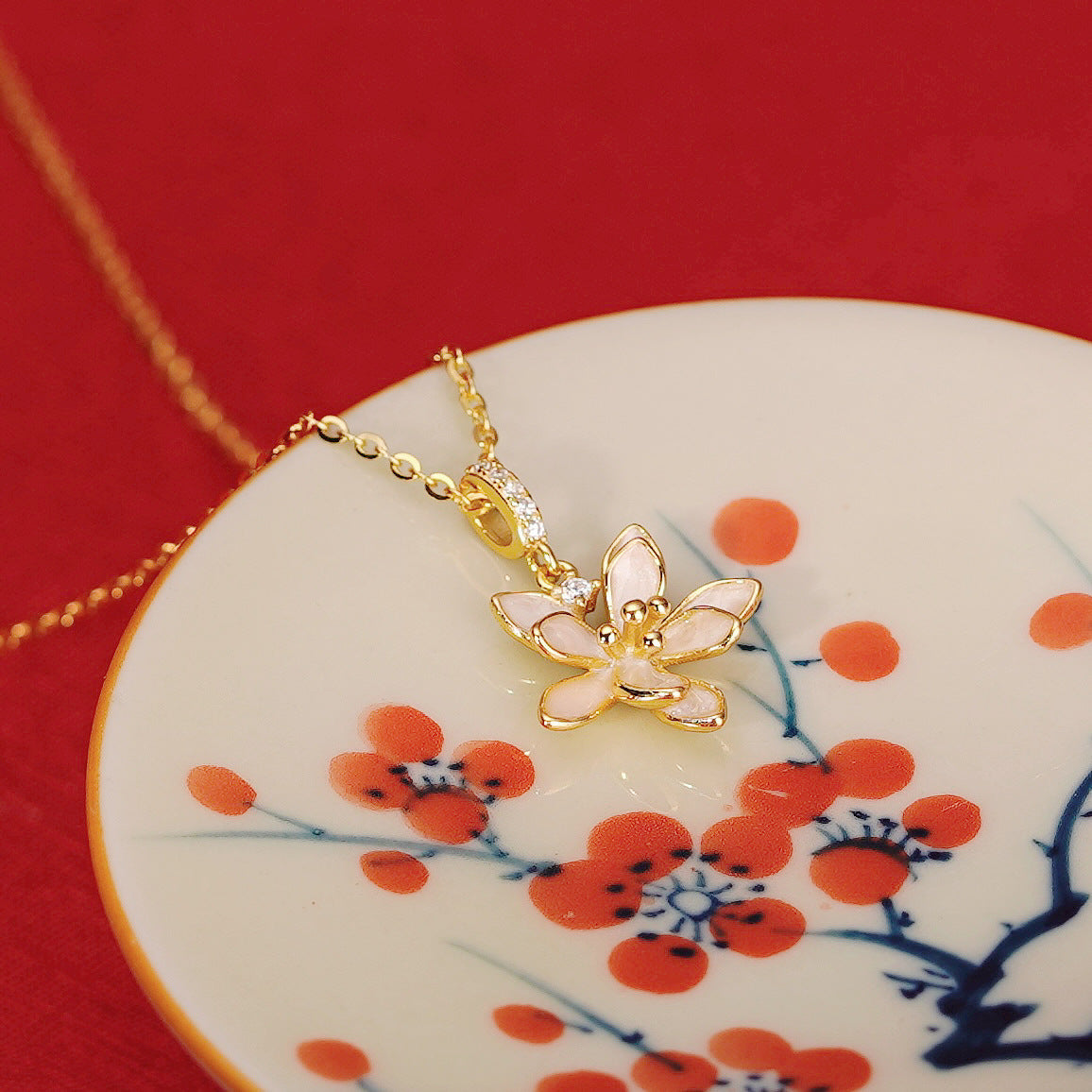 925 sterling silver lotus pendant necklace - golden