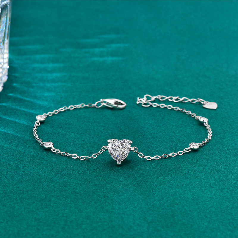 S925 Sterling Silver Moissanite Heart Bracelet