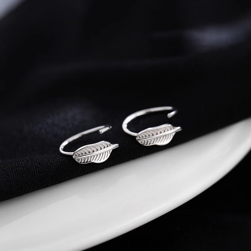 S925 sterling silver leaf shaped earrings