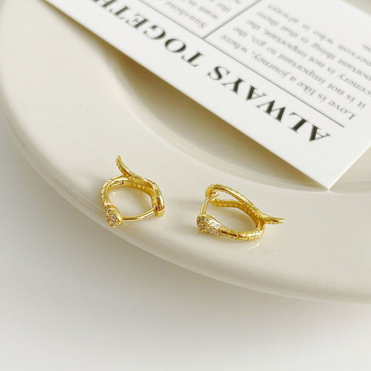 S925 sterling silver snake shaped ear buckle