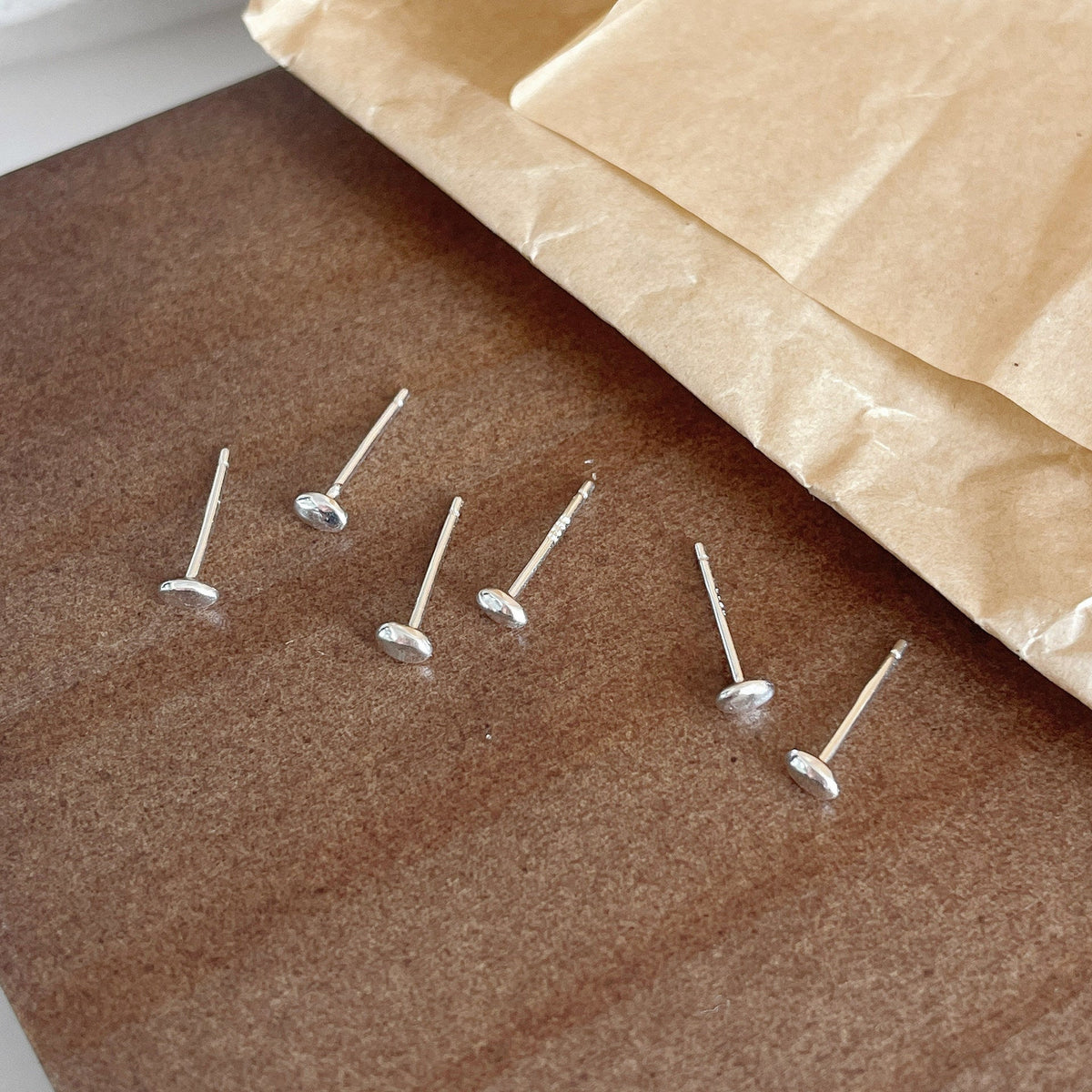 S925 sterling silver base mini earrings