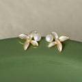 S925 sterling silver freshwater pearl flower earrings - golden