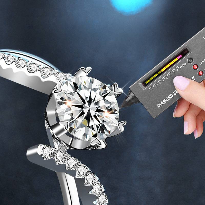 S925 Sterling Silver Moissanite Six-Claw Ring