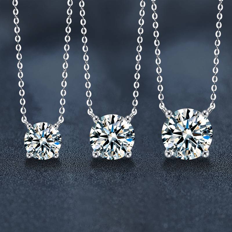 S925 Sterling Silver Moissanite Simple and Light Luxury Classic Four-Prong Necklace