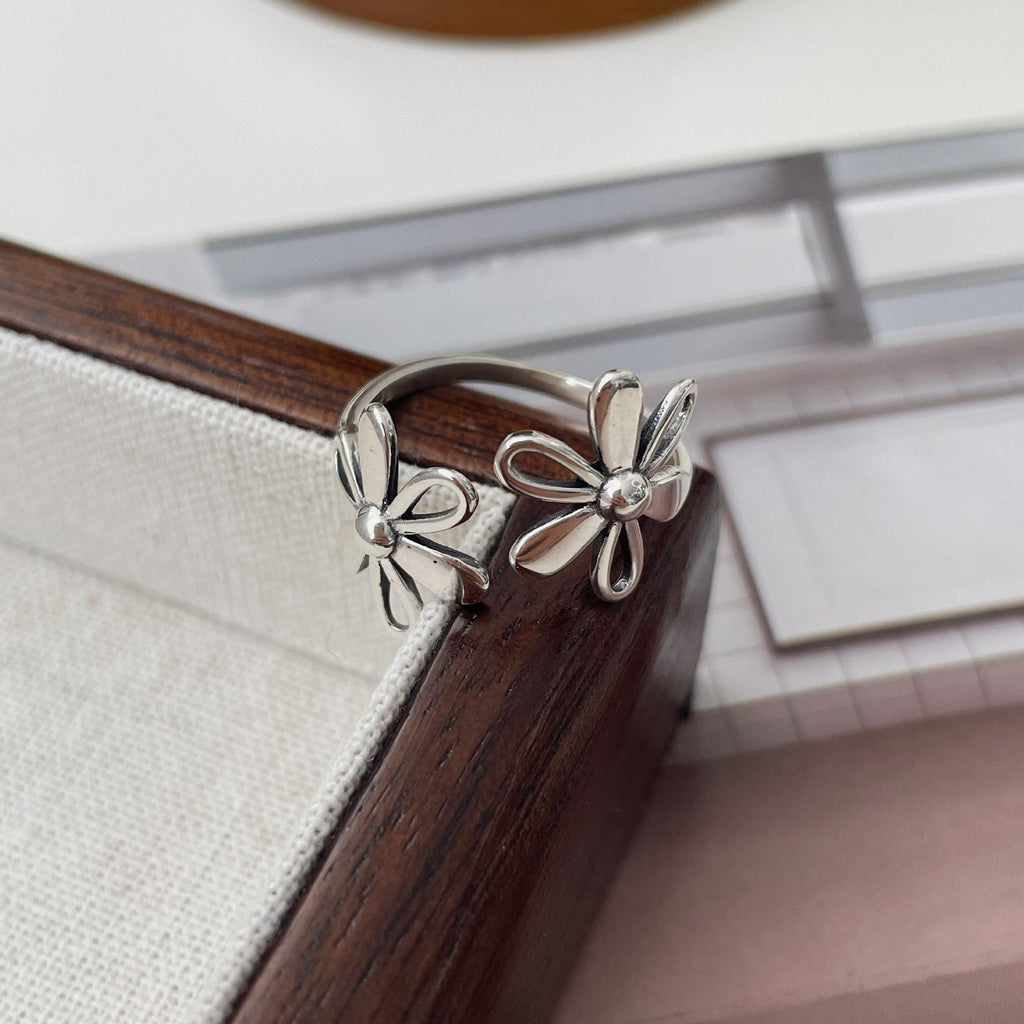 925 sterling silver flower ring - silvery