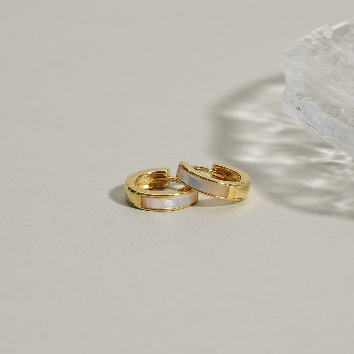 S925 Silver Shell Circle Earrings