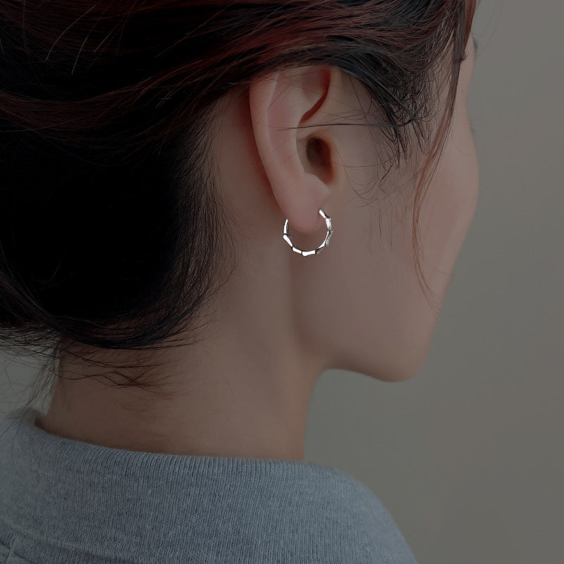 S925 sterling silver ear buckle - silvery