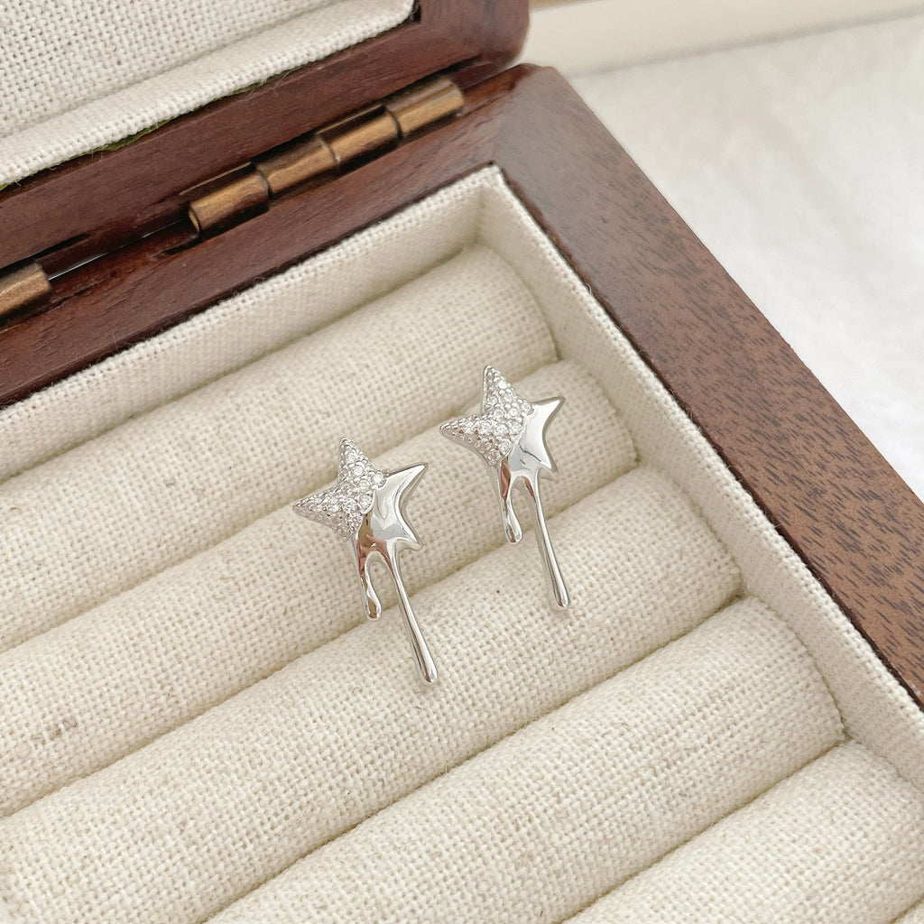 925 sterling silver star shaped earrings - silvery