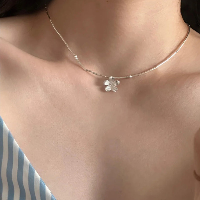 925 sterling silver flower pendant necklace - silvery