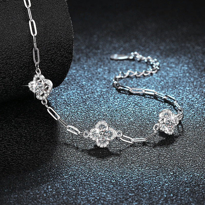 S925 Sterling Silver Moissanite Four-Leaf Clover Bracelet