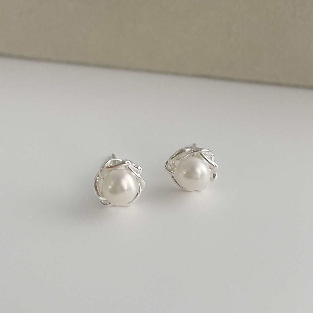 S925 pure silver freshwater pearl earrings