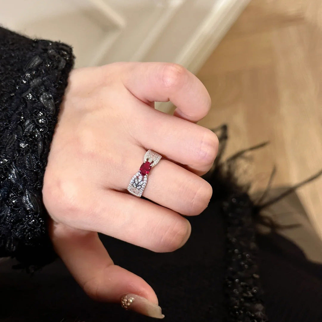 S925 Silver Sparkling Zirconia Engagement Ring - Silvery