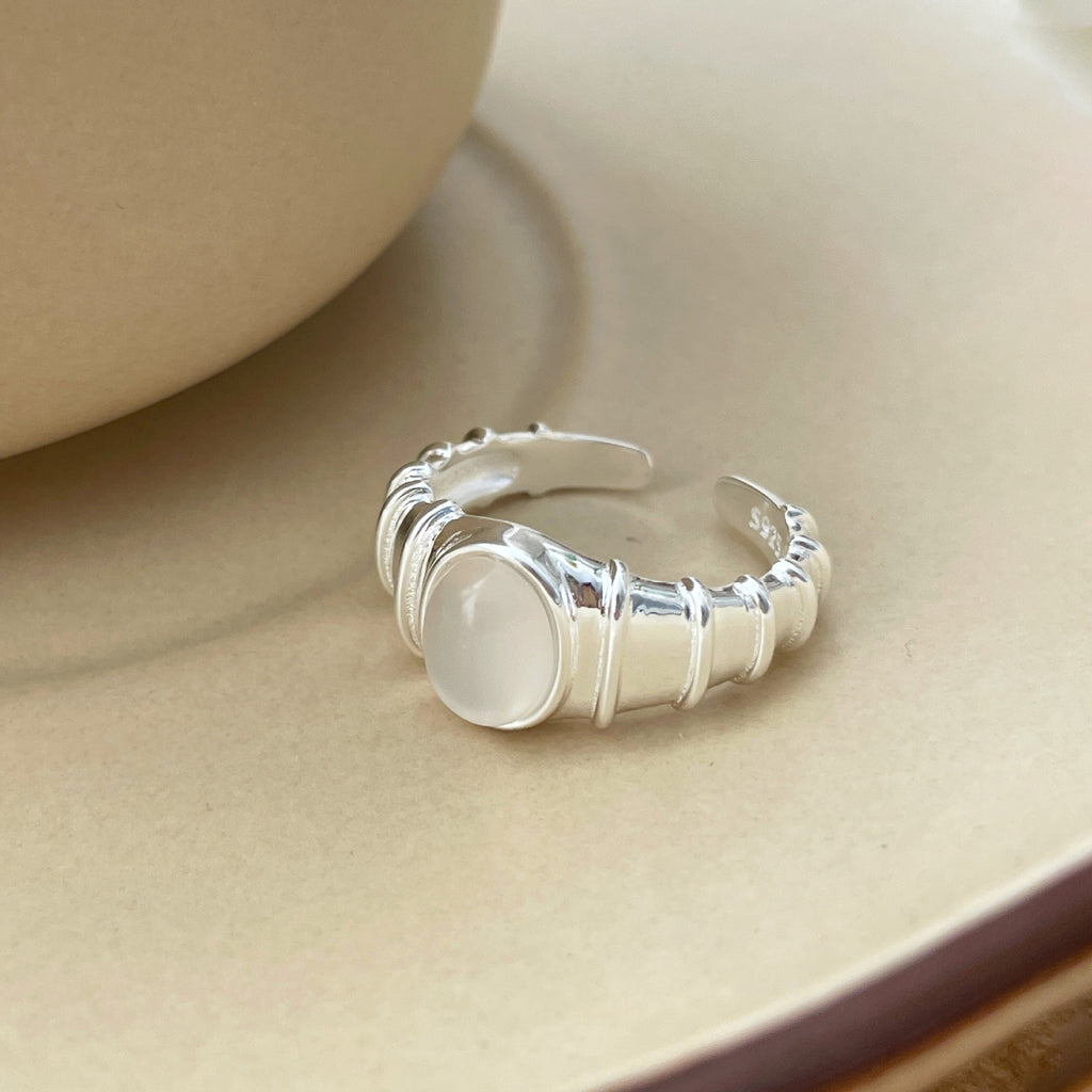 925 sterling silver chalcedony ring - silvery