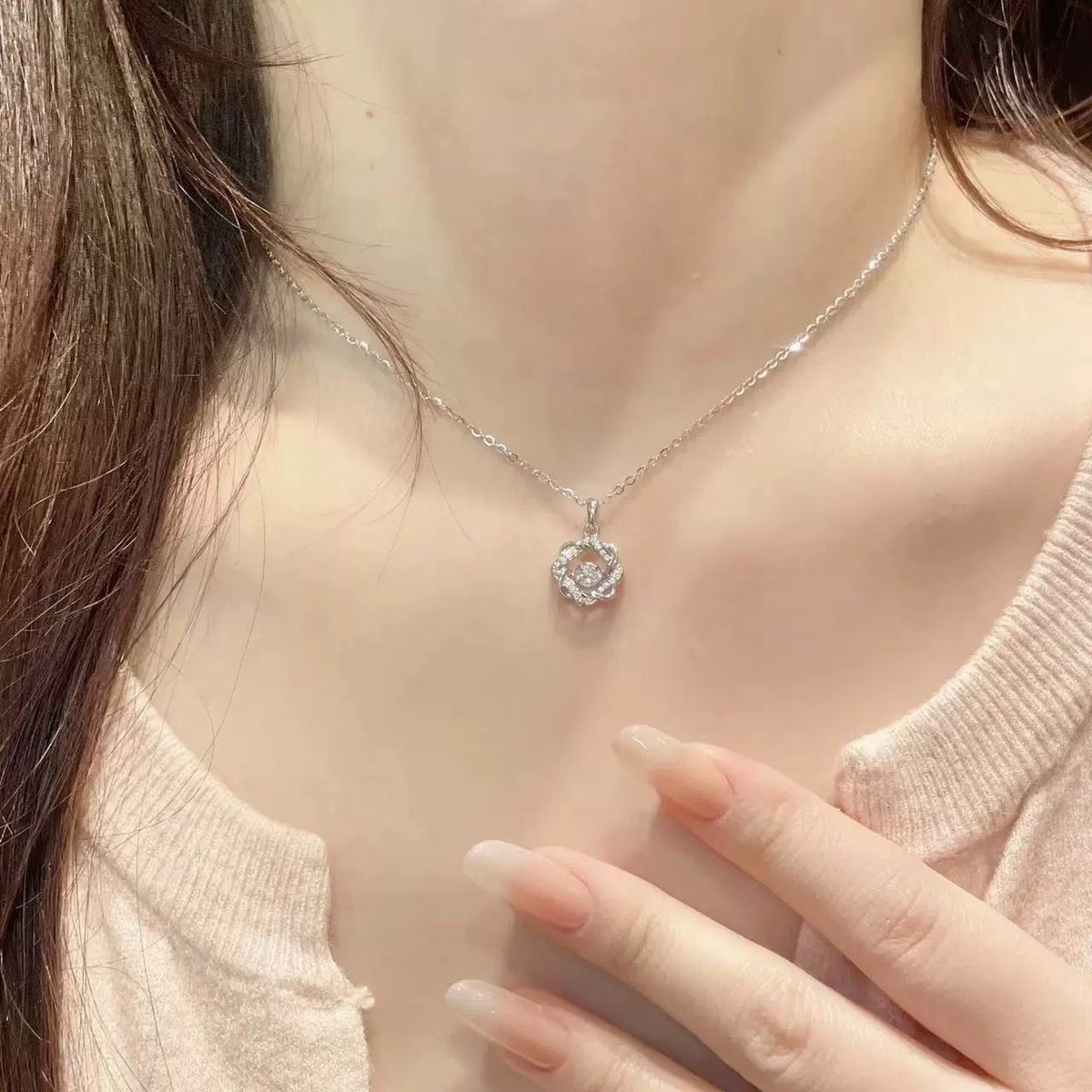 925 sterling silver sparkling zirconium pendant necklace - silvery