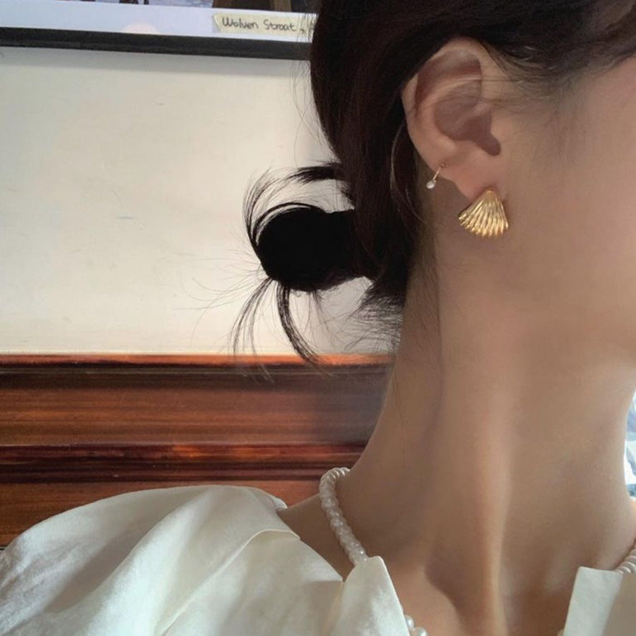 925 sterling silver shell shaped earrings