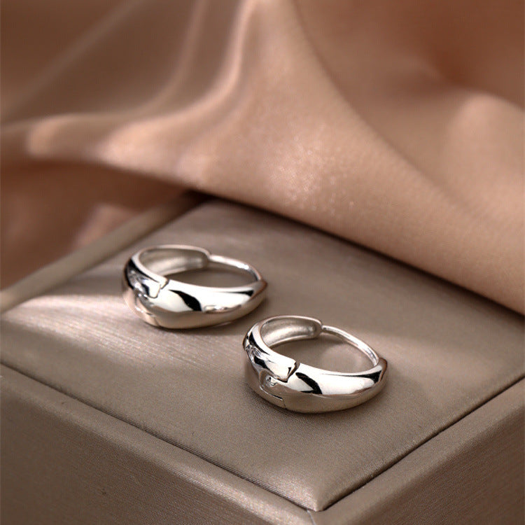 925 sterling silver circle ear buckle - silvery