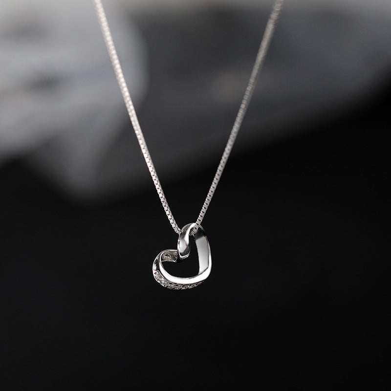 925 sterling silver heart-shaped necklace