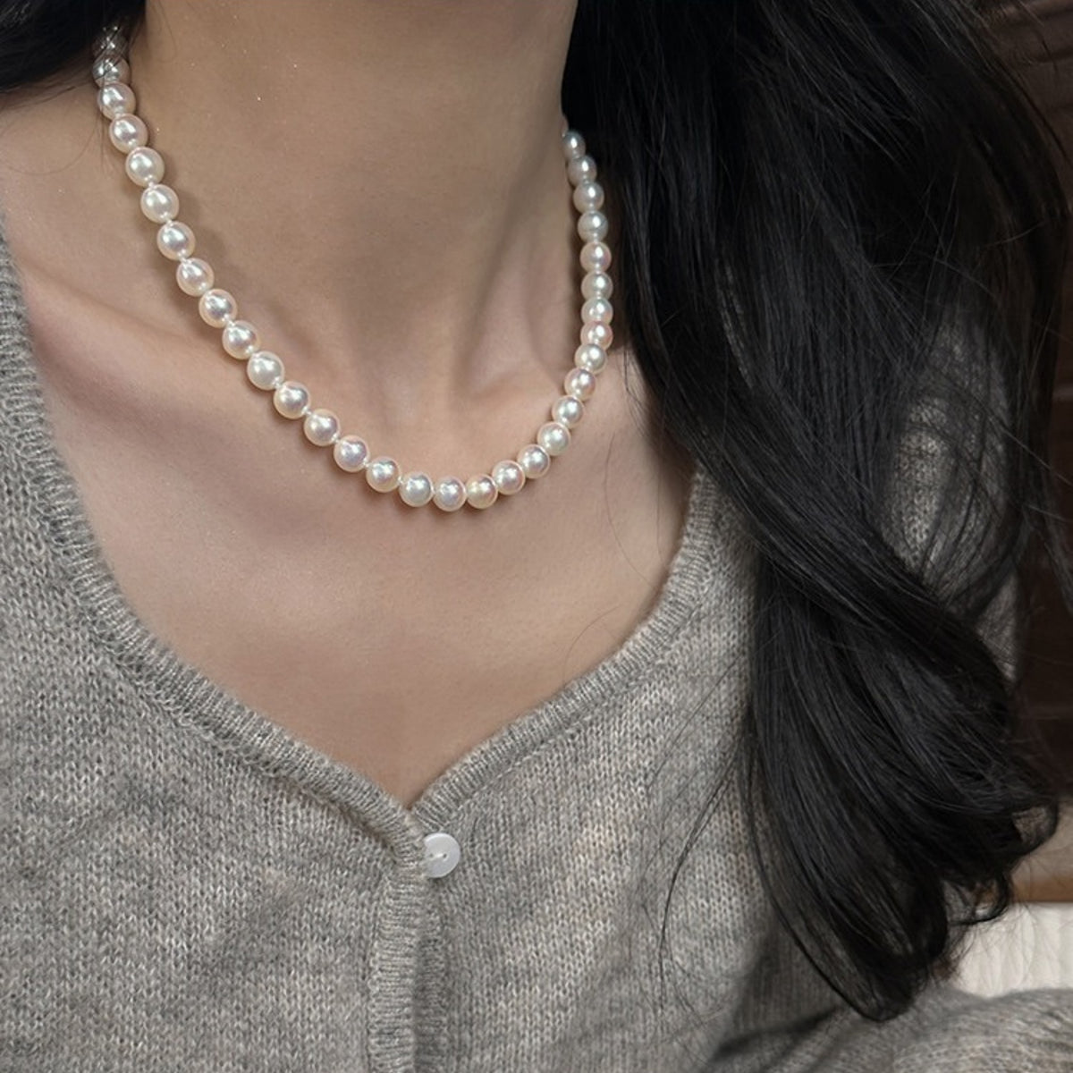 925 Sterling Silver Ingot Buckle Necklace with Iridescent Pearl