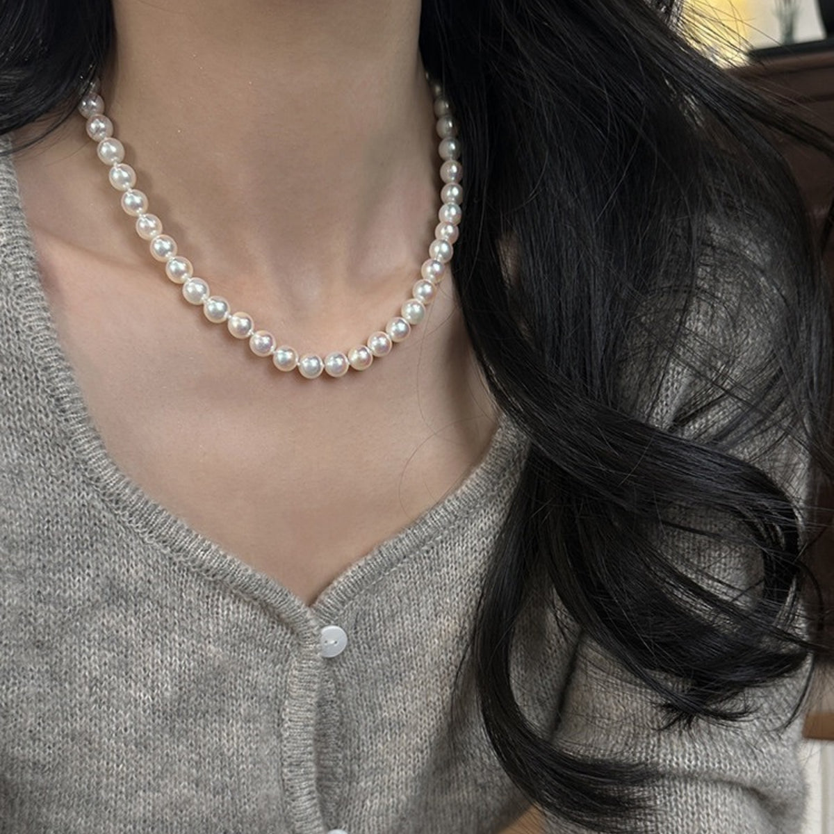 925 Sterling Silver Ingot Buckle Necklace with Iridescent Pearl