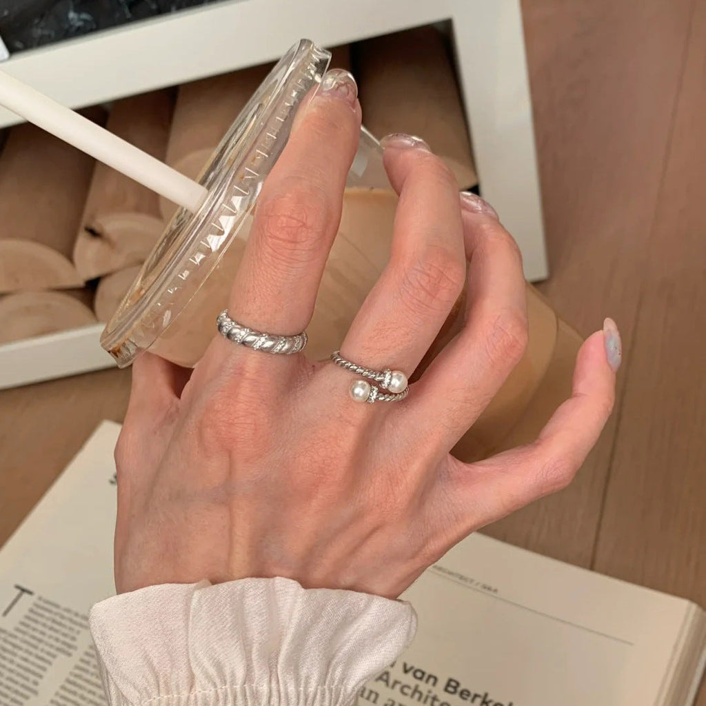 S925 sterling silver imitation pearl ring - silvery