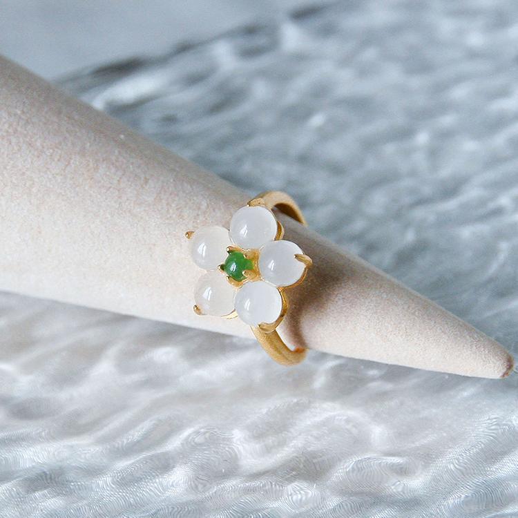 925 sterling silver flower ring - golden