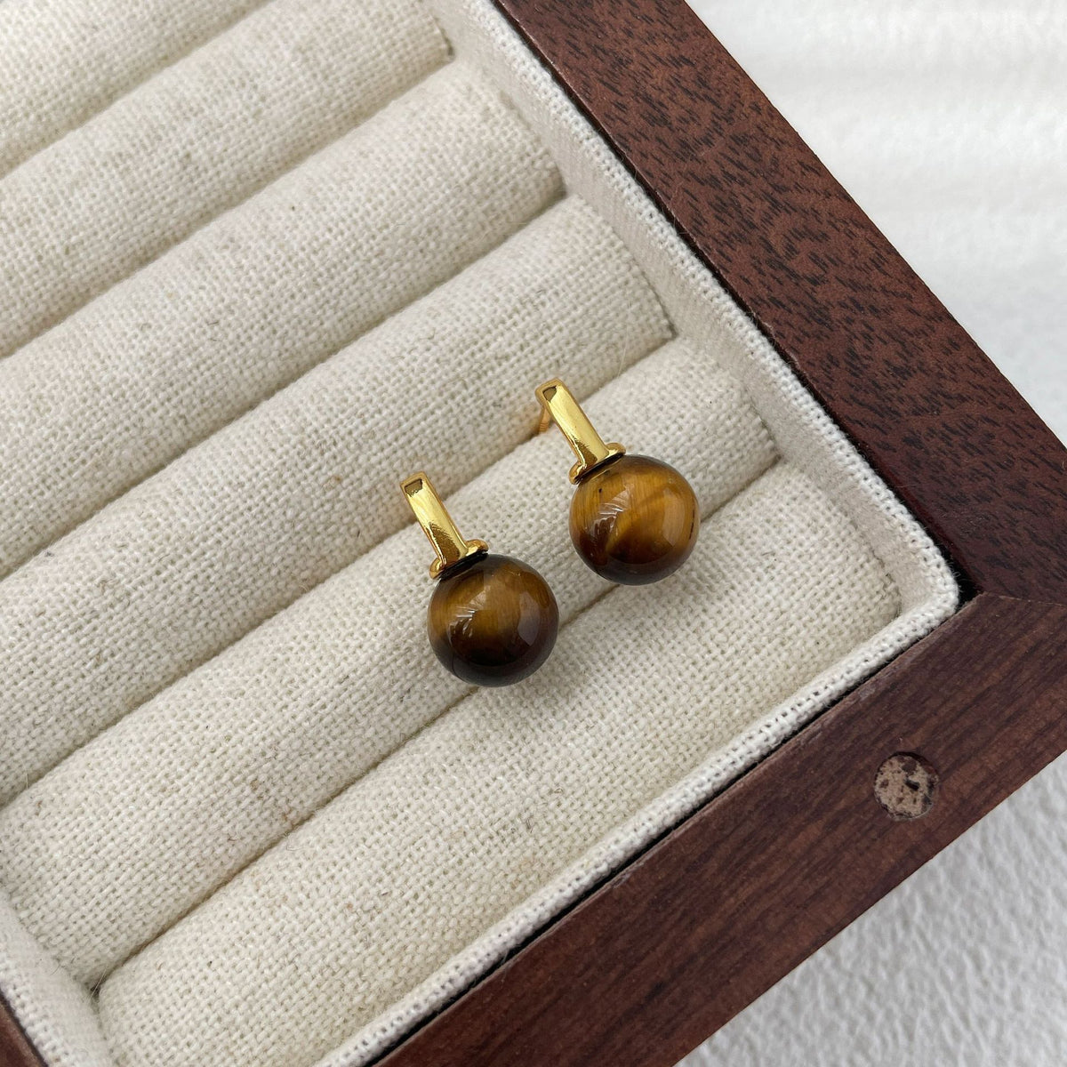 925 sterling silver tiger eye stone earrings - golden