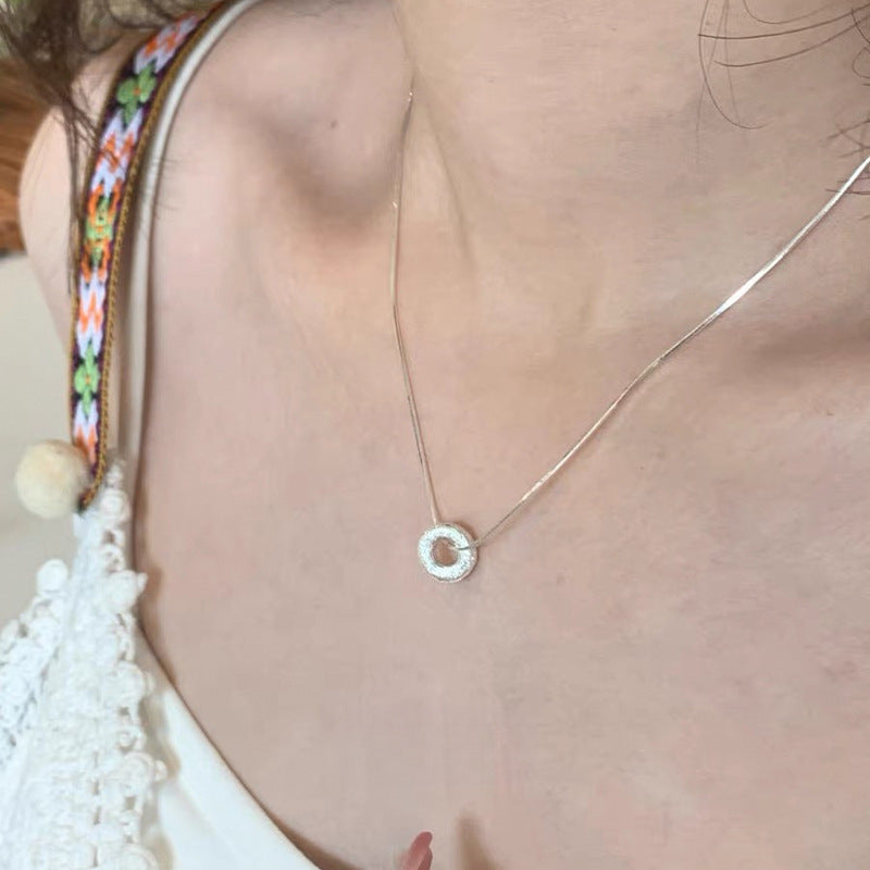 925 sterling silver circle pendant necklace - silvery