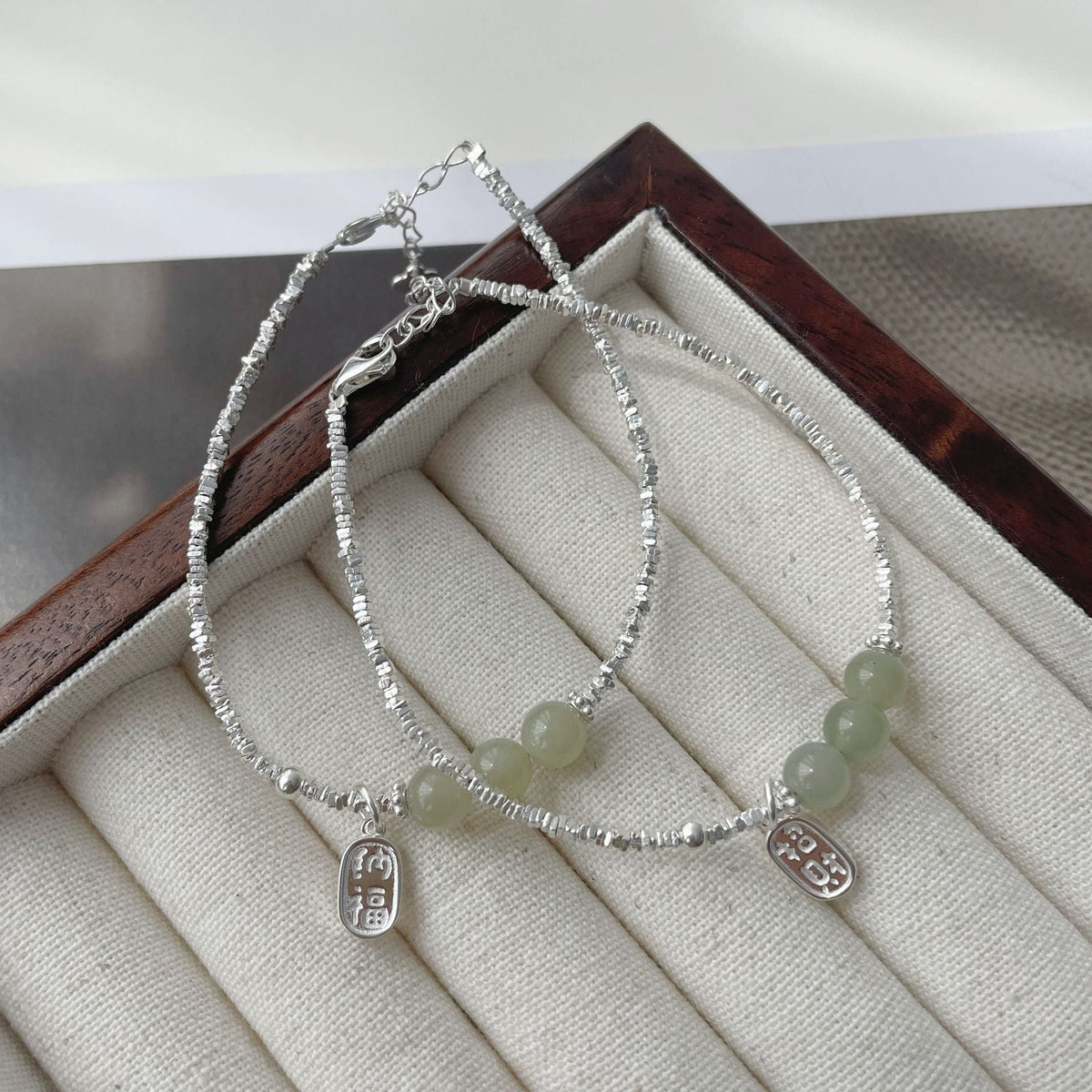 925 Sterling Silver Hotan Jade Bracelet - Silvery