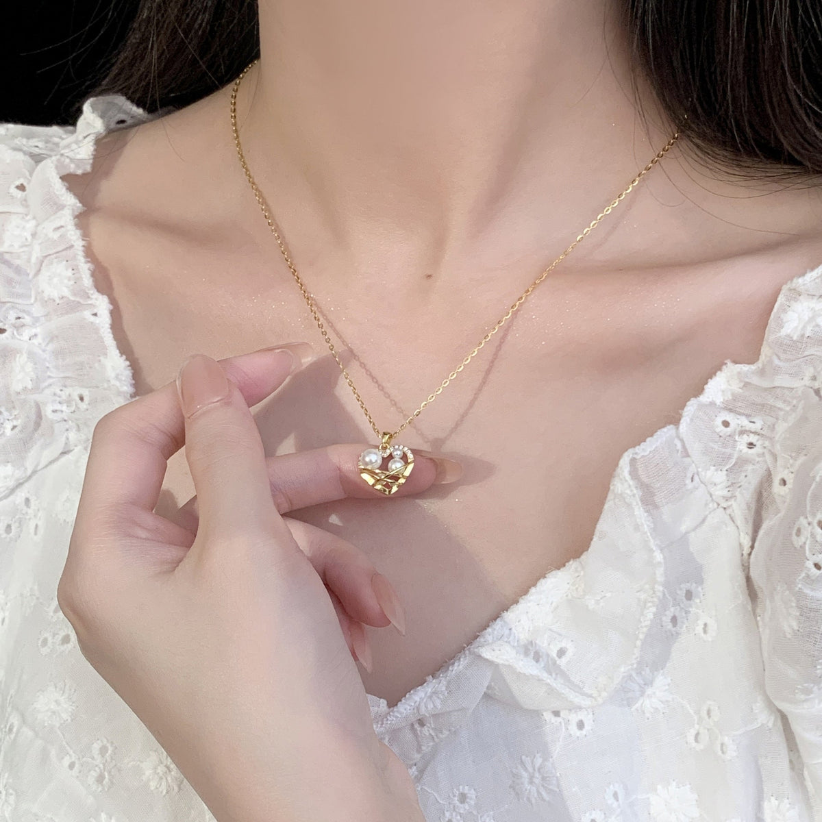 925 sterling silver heart-shaped pendant necklace