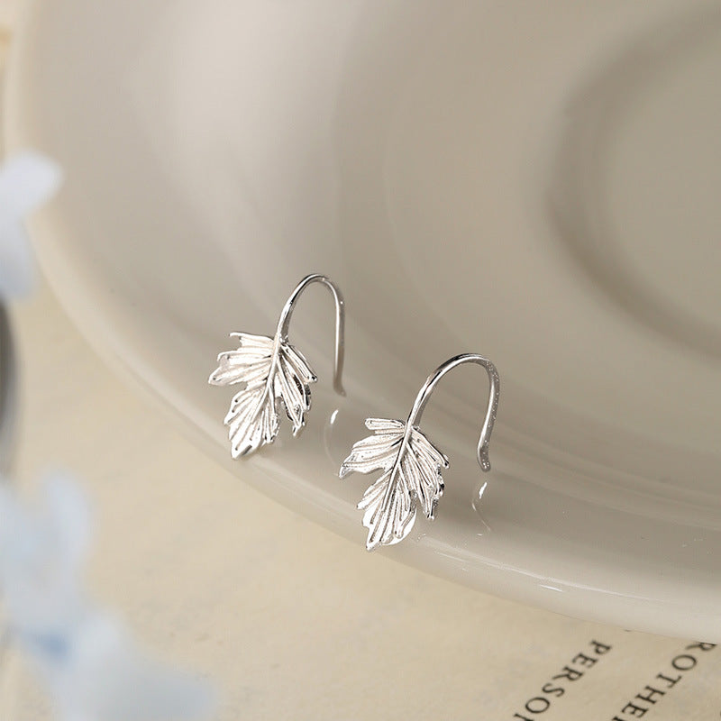 925 sterling silver maple leaf ear hook - silvery
