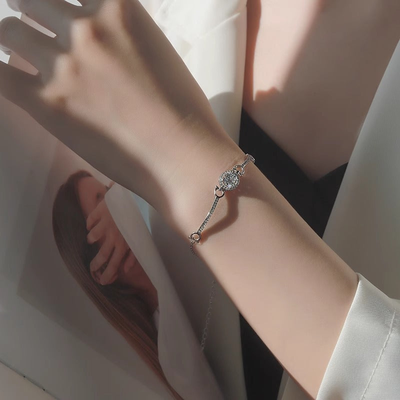 925 Sterling Silver Round Bezel-Set Moissanite Bracelet