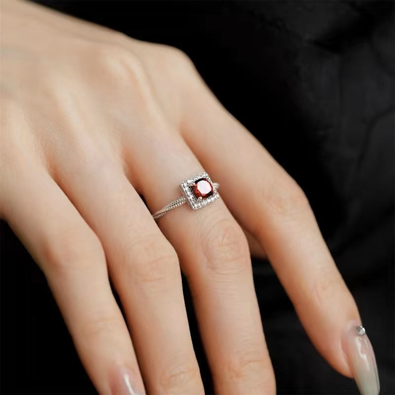 S925 Pure Silver Exquisite Red Zircon Open Ring - Silvery
