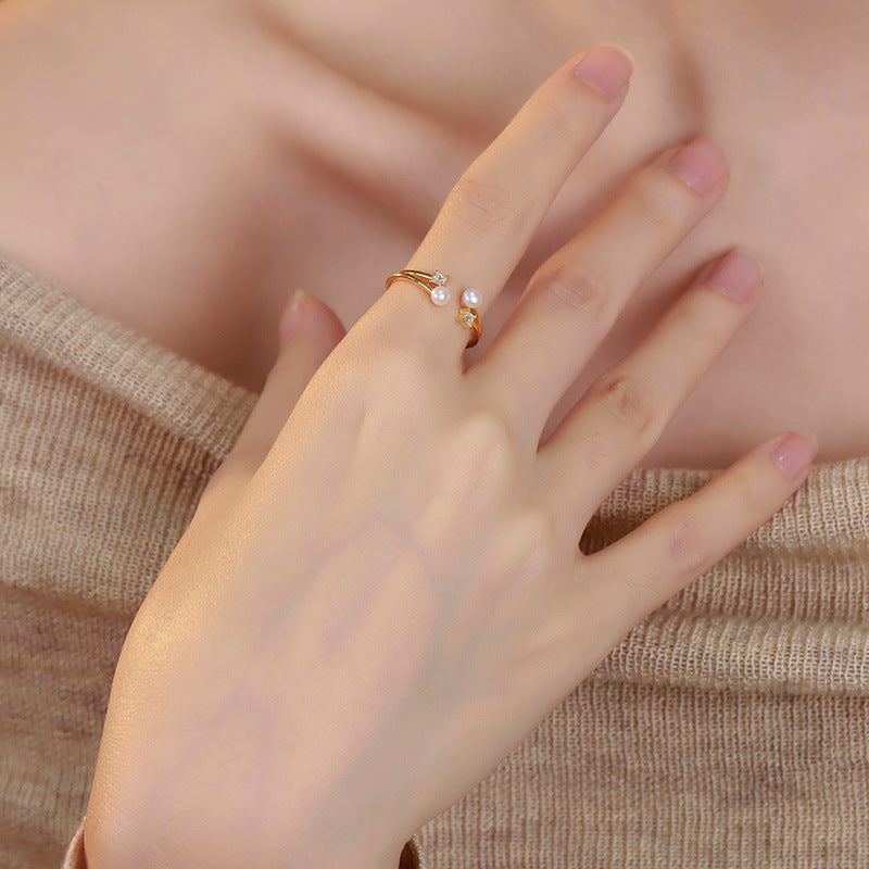 925 sterling silver pearl opening ring - golden