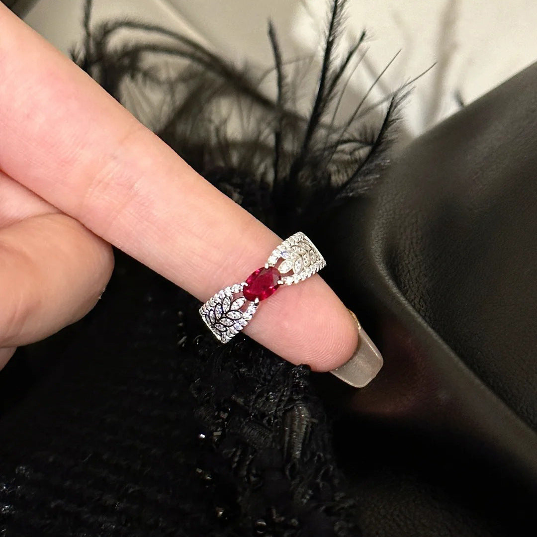 S925 Silver Sparkling Zirconia Engagement Ring - Silvery
