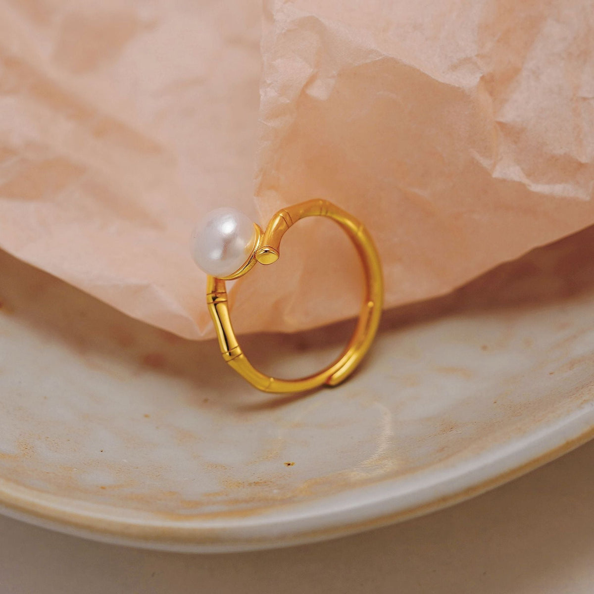925 sterling silver pearl ring - golden