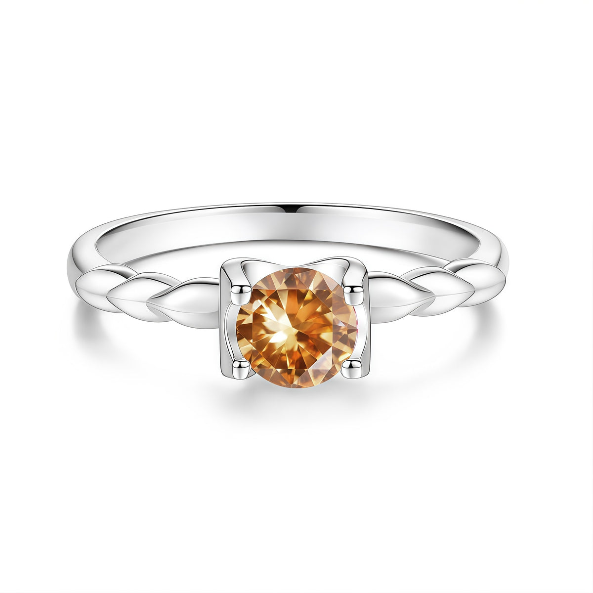 S925 Silver Colored Moissanite Bull-Head Ring