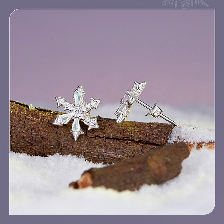 S925 Sterling Silver Christmas Snowflake Stud Earrings
