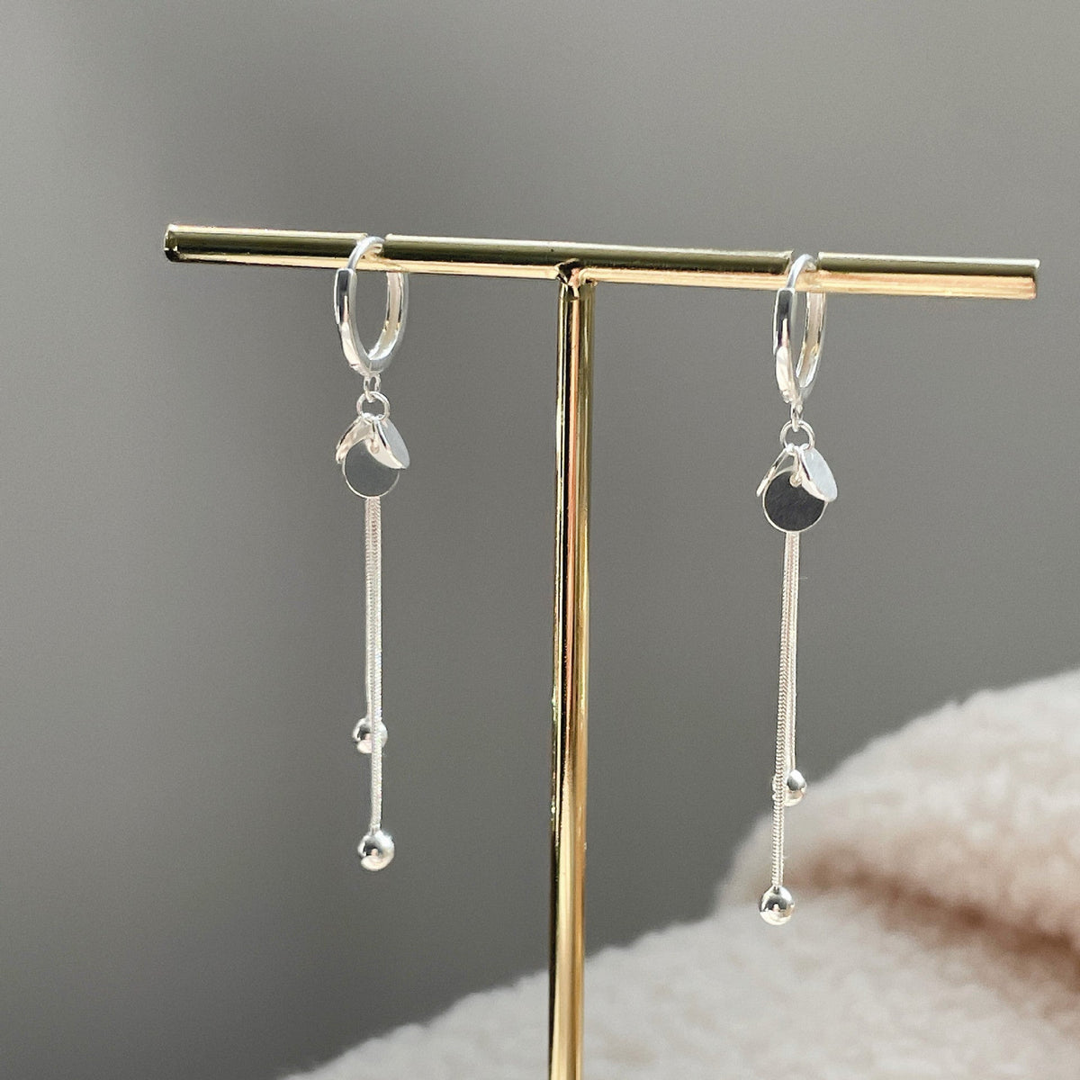 925 sterling silver tassel ear buckle - silvery