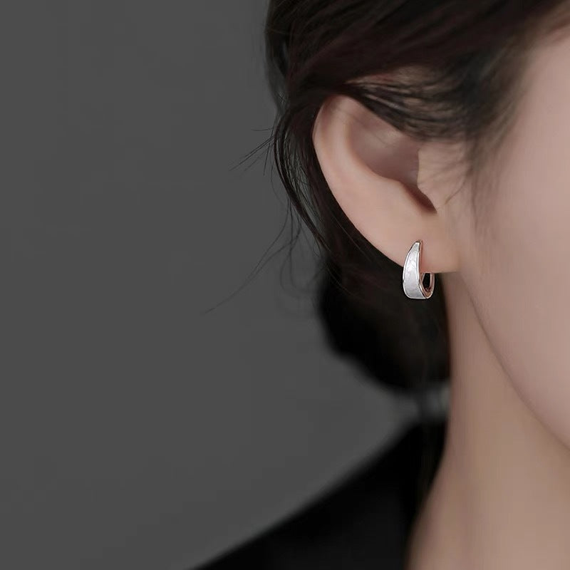 925 sterling silver ear buckle - silvery