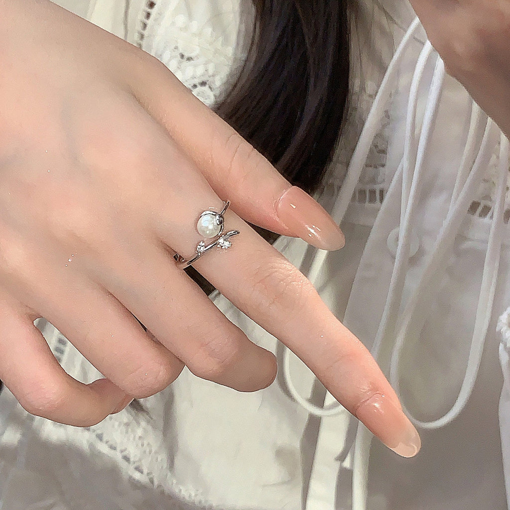 S925 sterling silver imitation pearl ring - silvery