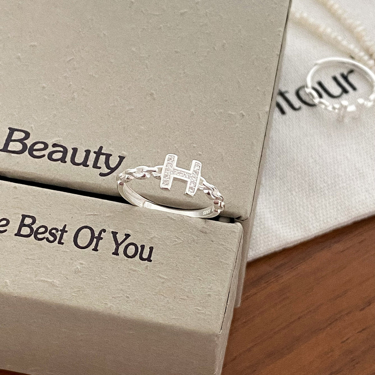 925 sterling silver H-letter open ring - silvery