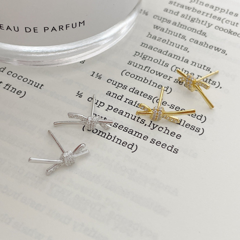 925 sterling silver knot shaped earrings