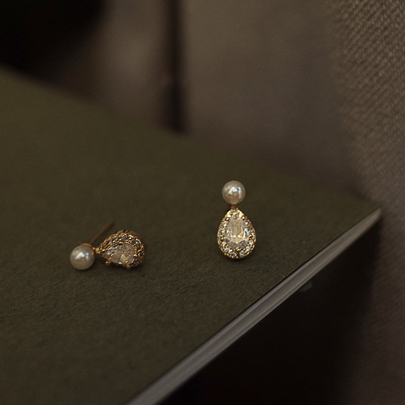 S925 pure silver sparkling zirconium droplet shaped earrings