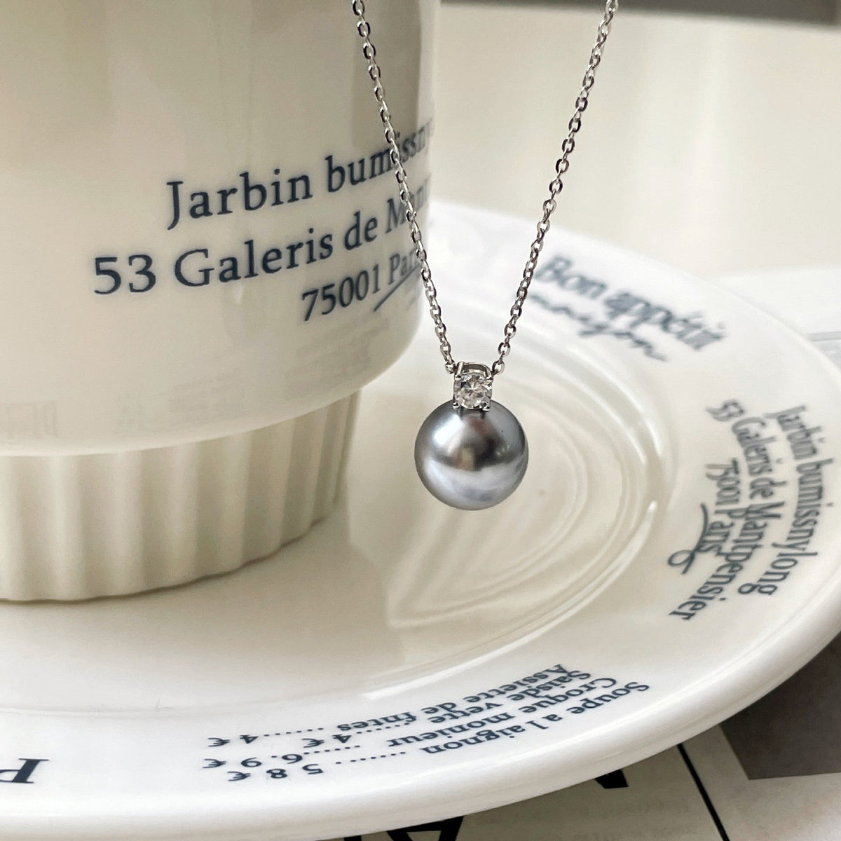 S925 Pure Silver Pearl Pendant Necklace - Silvery