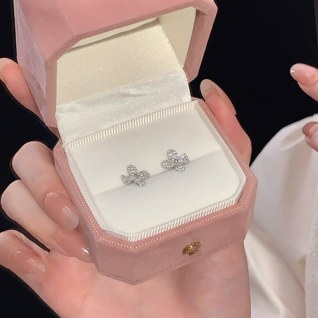 925 sterling silver flower shaped earrings