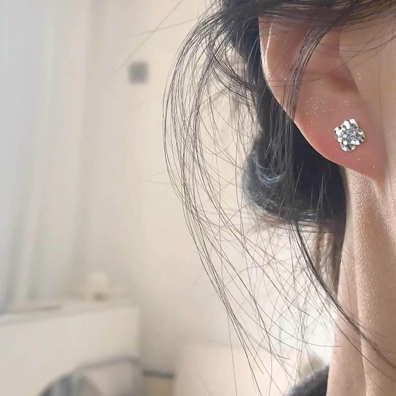 S925 sterling silver Four-leaf clover earrings